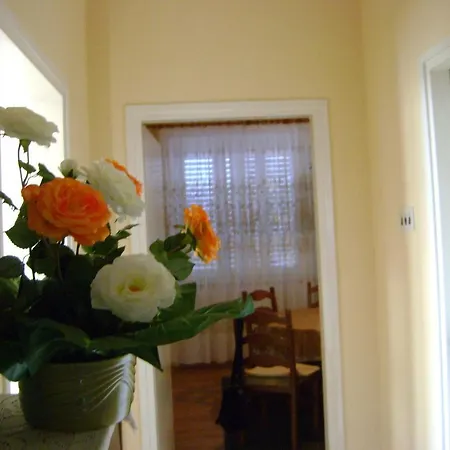 Apartment Drage